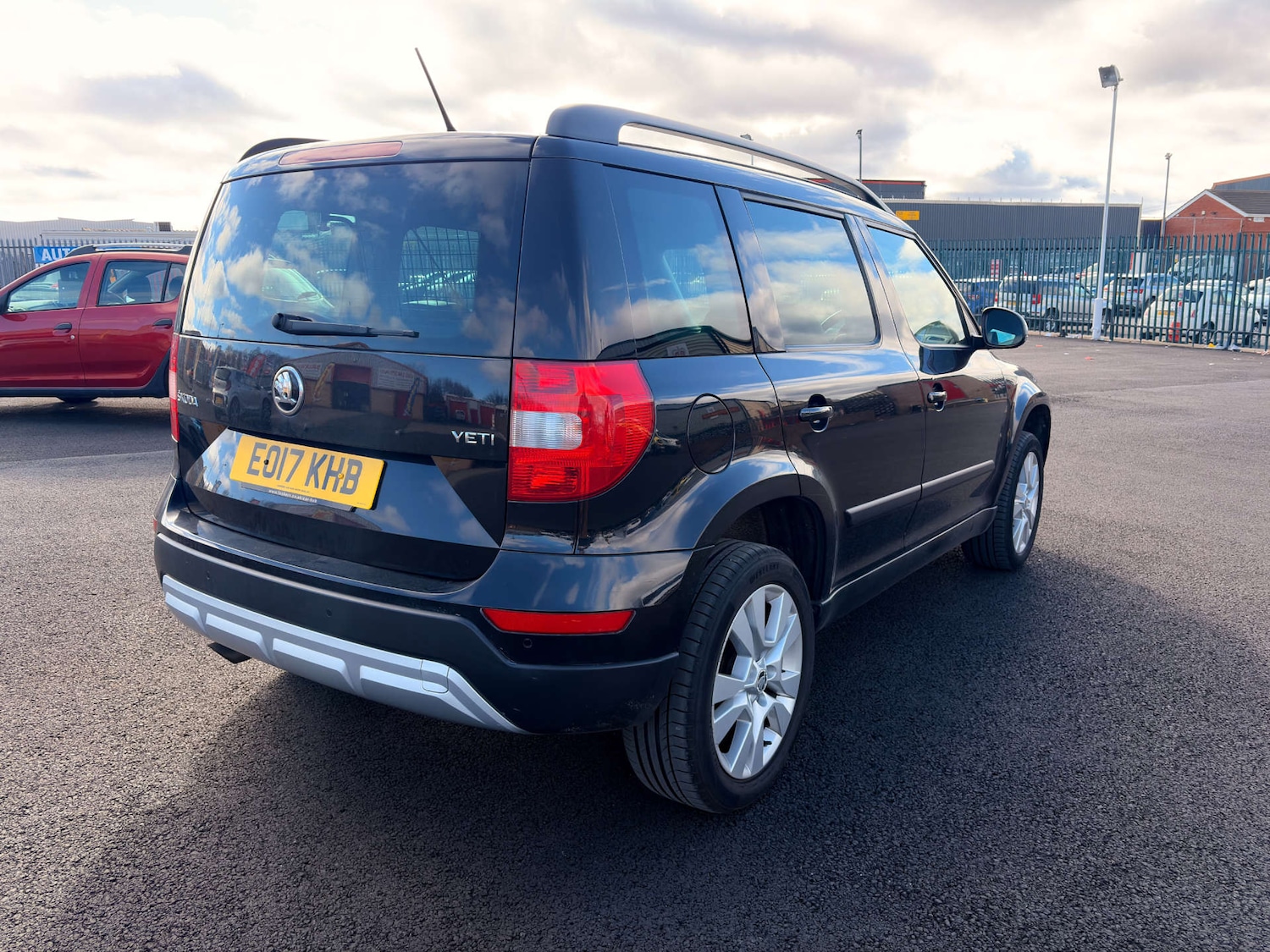 Used Skoda Yeti 2017 for sale - 77889931: Photo 3