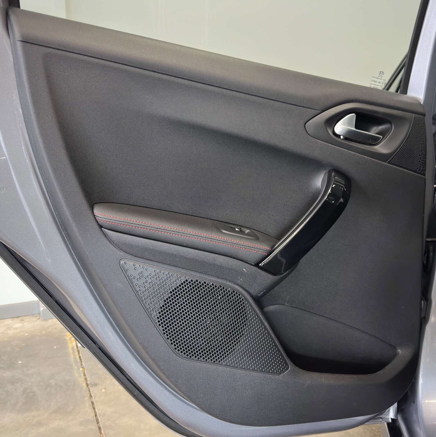 Used Peugeot 2008 2016 for sale - 77487066: Photo 11