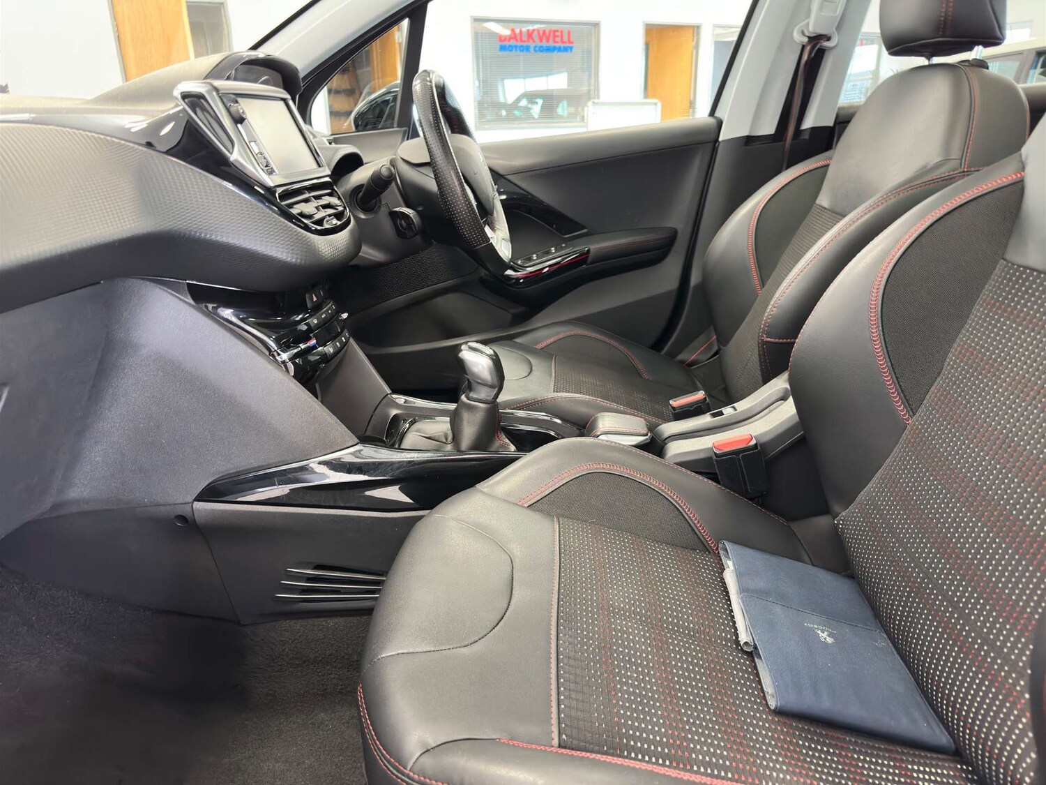 Used Peugeot 2008 2016 for sale - 77487066: Photo 15