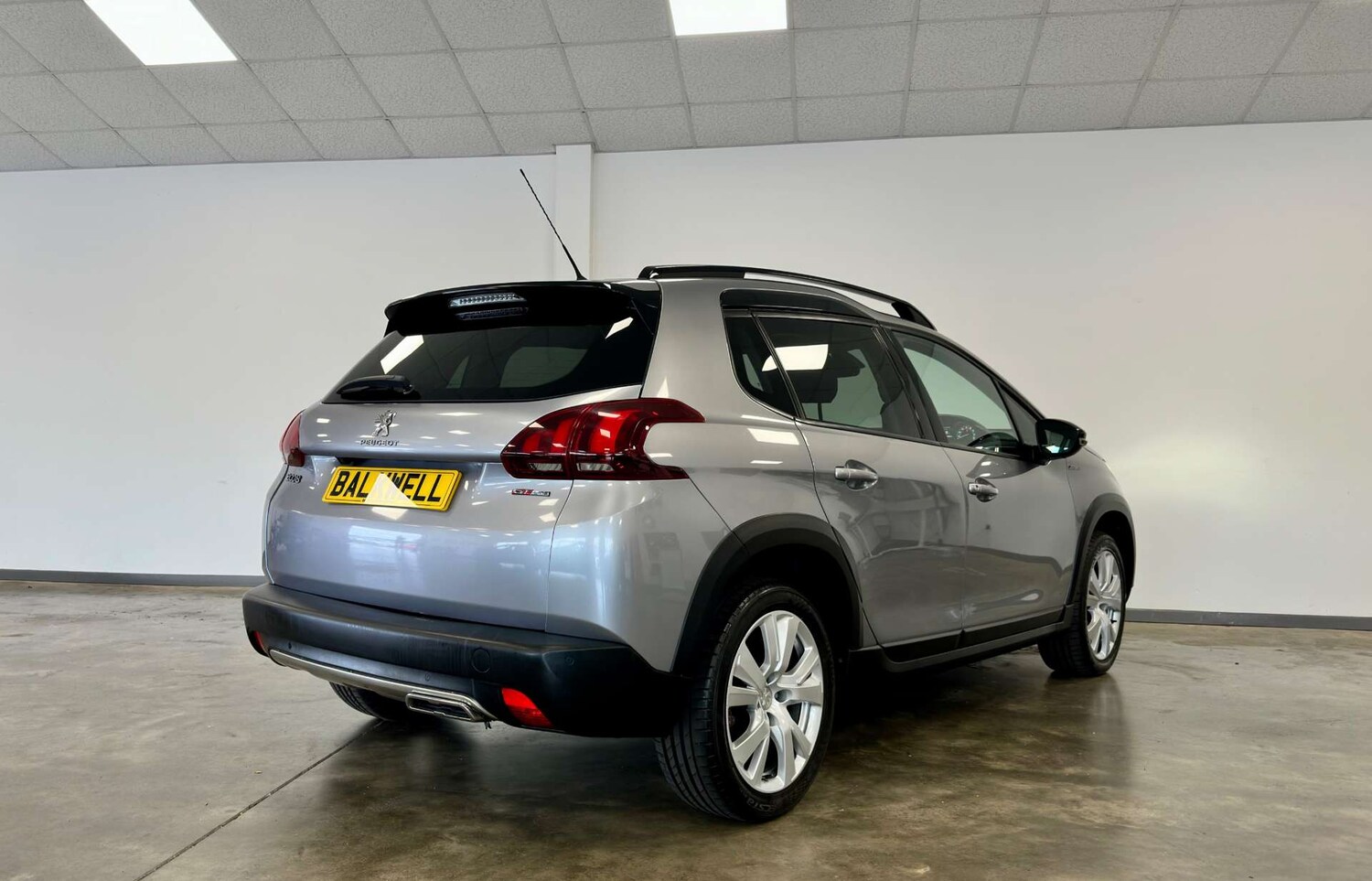 Used Peugeot 2008 2016 for sale - 77487066: Photo 6