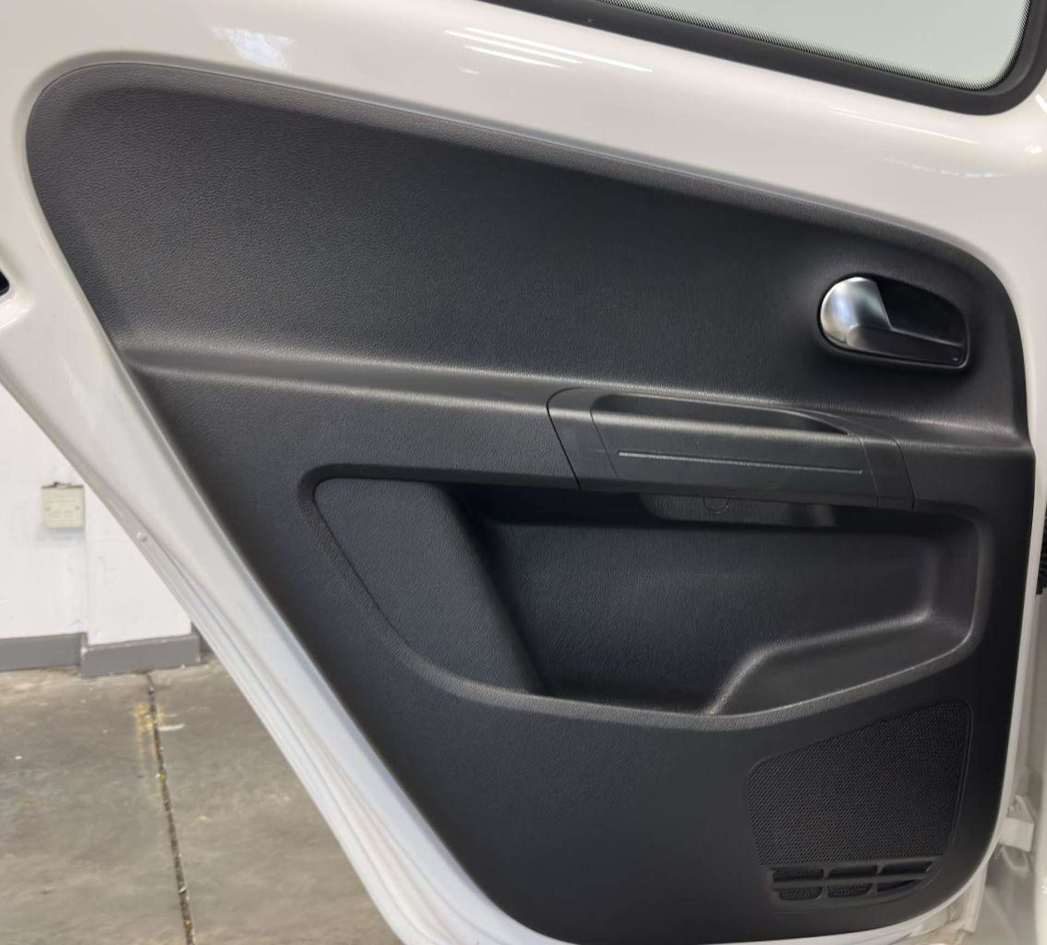 Used Volkswagen up! 2013 for sale - 77149512: Photo 16