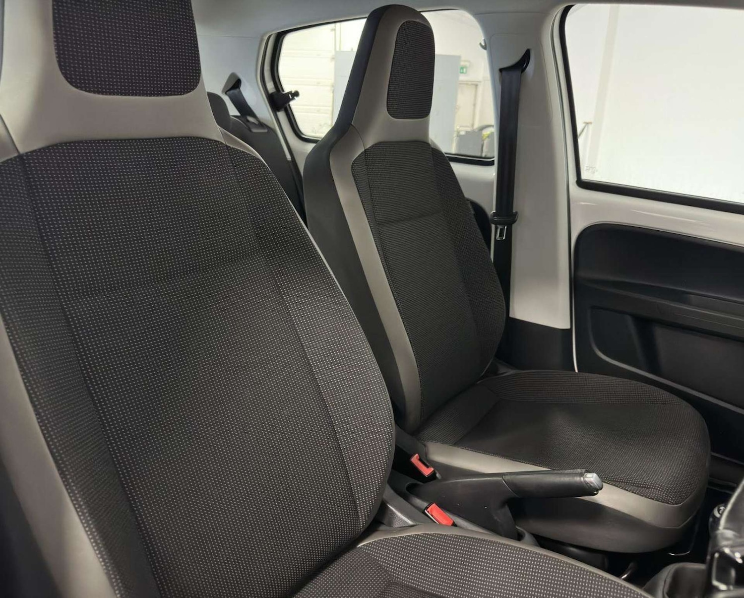 Used Volkswagen up! 2013 for sale - 77149512: Photo 27