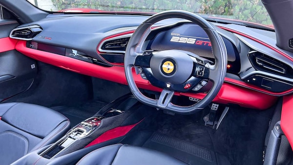 Used Ferrari 296 GTB 2022 for sale - 75249115: Photo 11