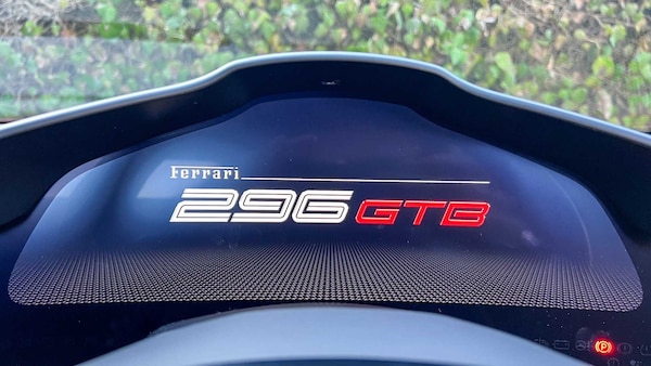 Used Ferrari 296 GTB 2022 for sale - 75249115: Photo 13