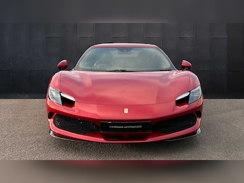 Used Ferrari 296 GTB 2022 for sale - 75249115: Photo