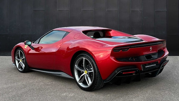 Used Ferrari 296 GTB 2022 for sale - 75249115: Photo 5