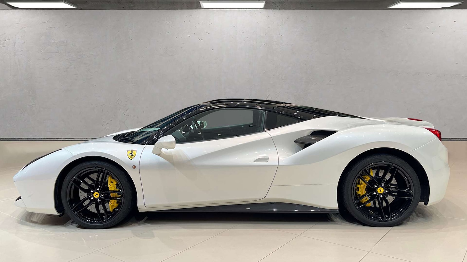 Used Ferrari 488 2018 for sale - 76875837: Photo 4