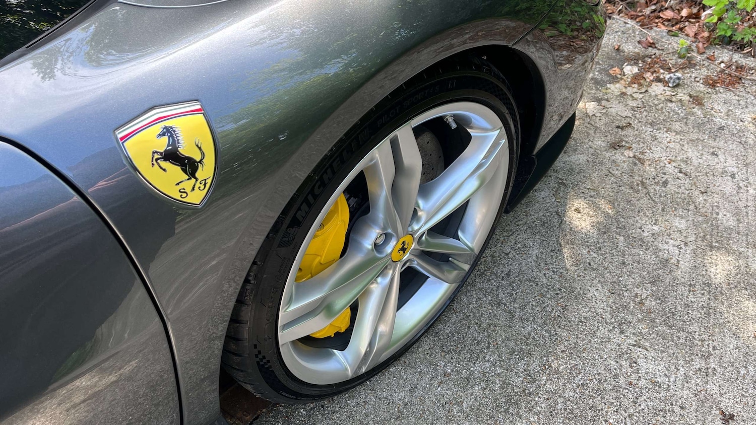 Used Ferrari 296 GTS for sale - 77257200: Photo 9