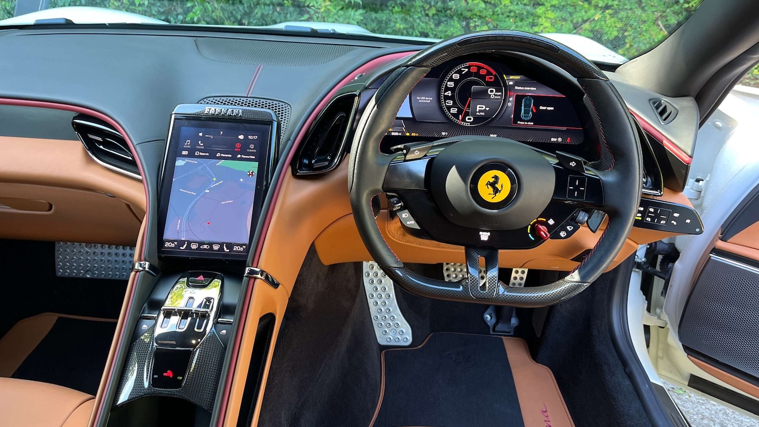 Used Ferrari Roma 2022 for sale - 75845507: Photo 14