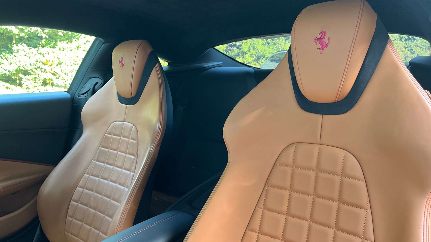 Used Ferrari Roma 2022 for sale - 75845507: Photo 18