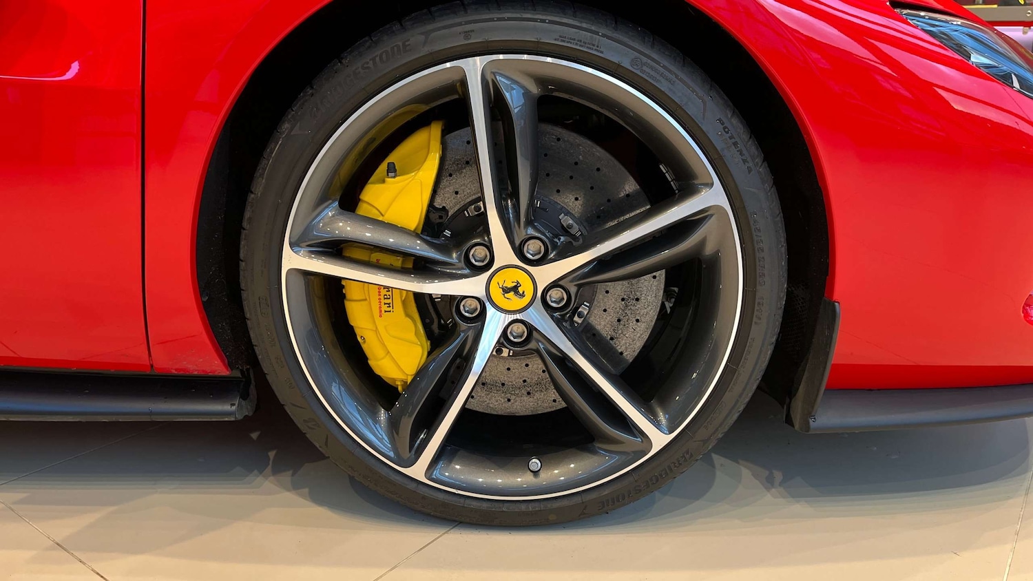 Used Ferrari 296 GTB 2023 for sale - 76875861: Photo 10