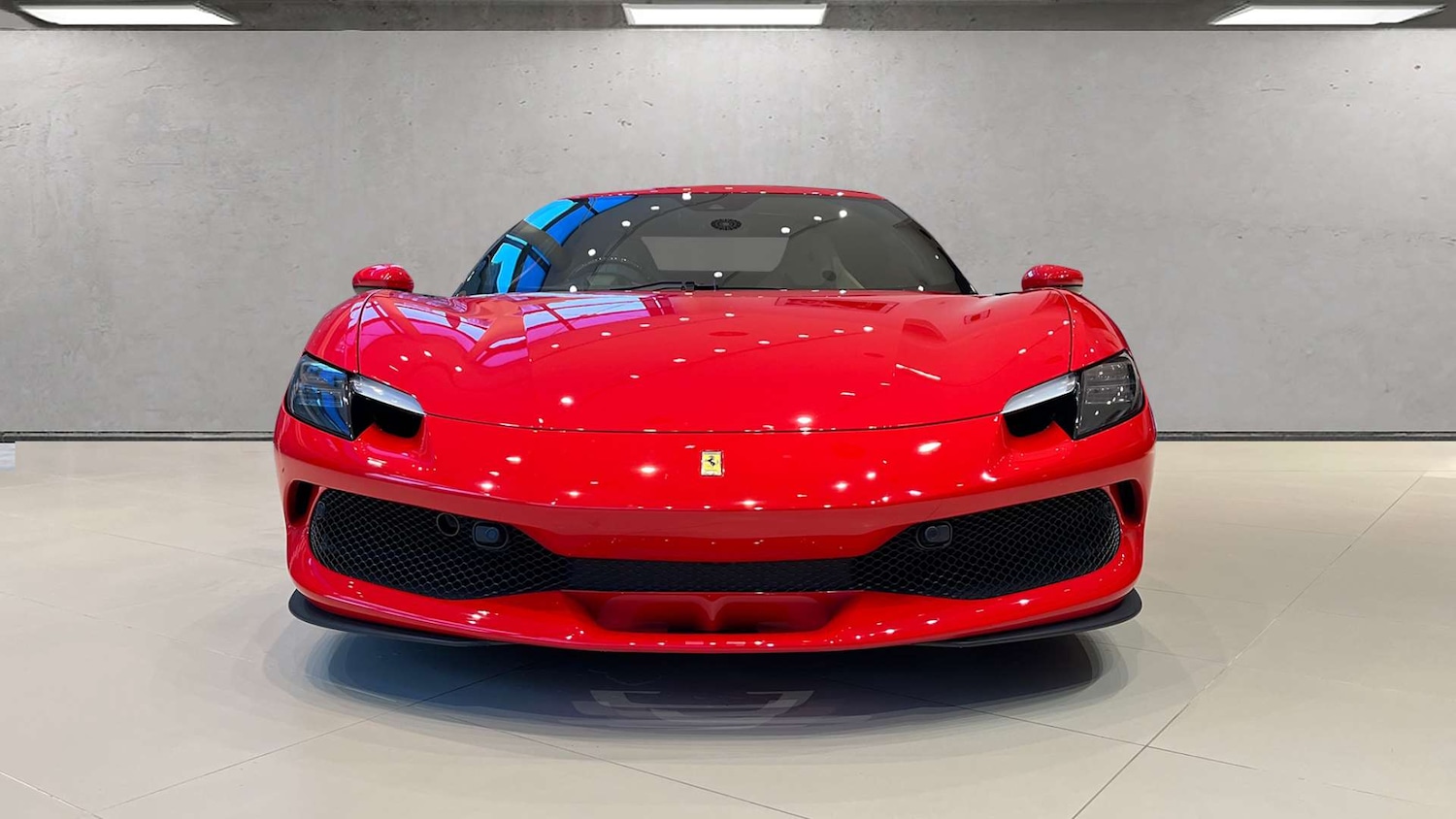 Used Ferrari 296 GTB 2023 for sale - 76875861: Photo 2