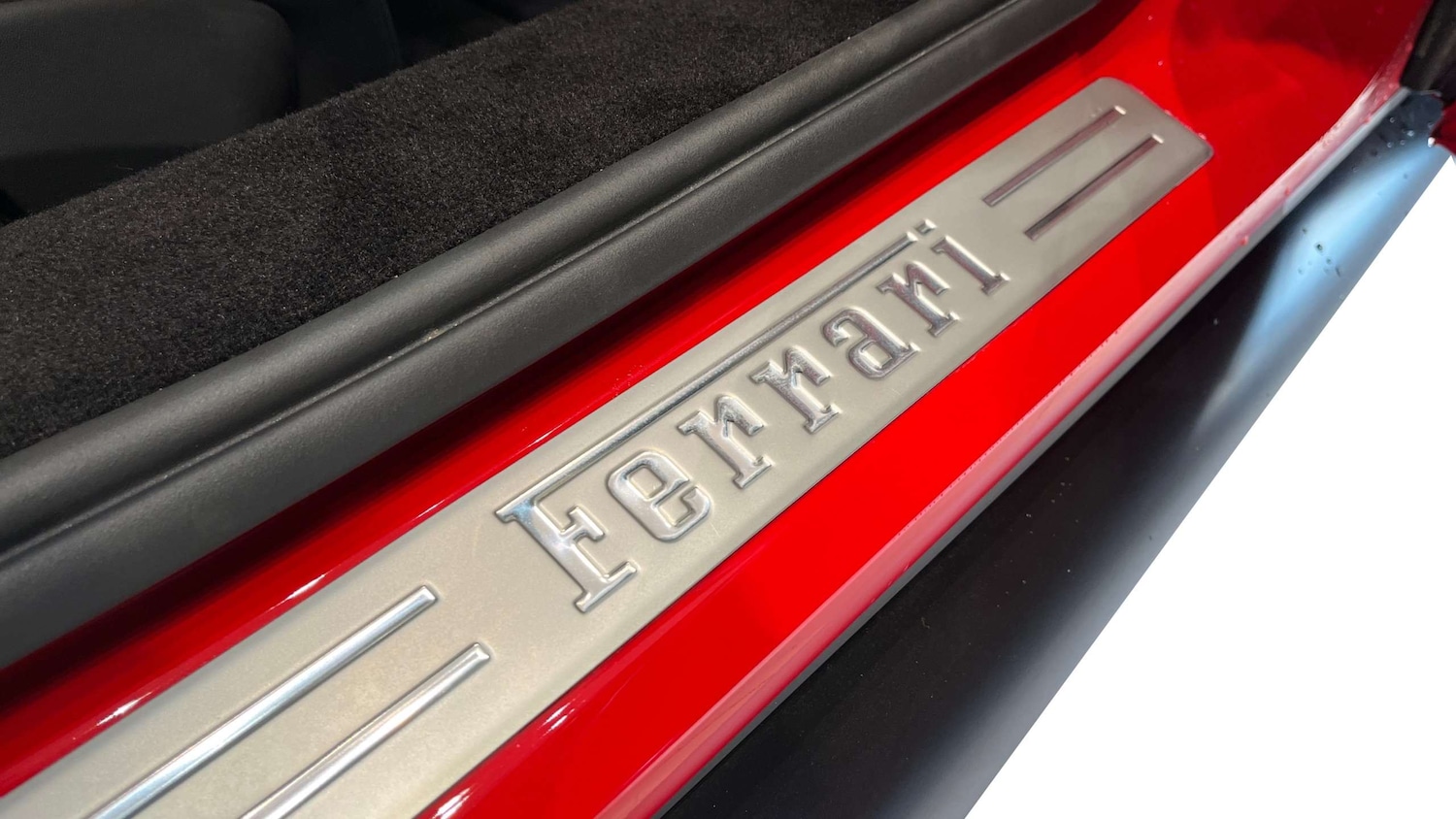 Used Ferrari 296 GTB 2023 for sale - 76875861: Photo 24