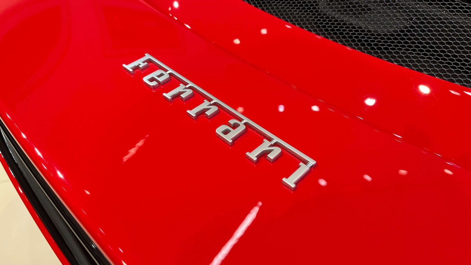 Used Ferrari 296 GTB 2023 for sale - 76875861: Photo 30