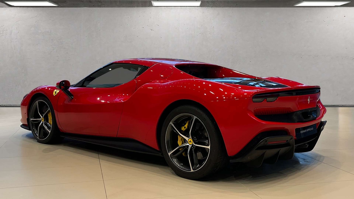 Used Ferrari 296 GTB 2023 for sale - 76875861: Photo 5