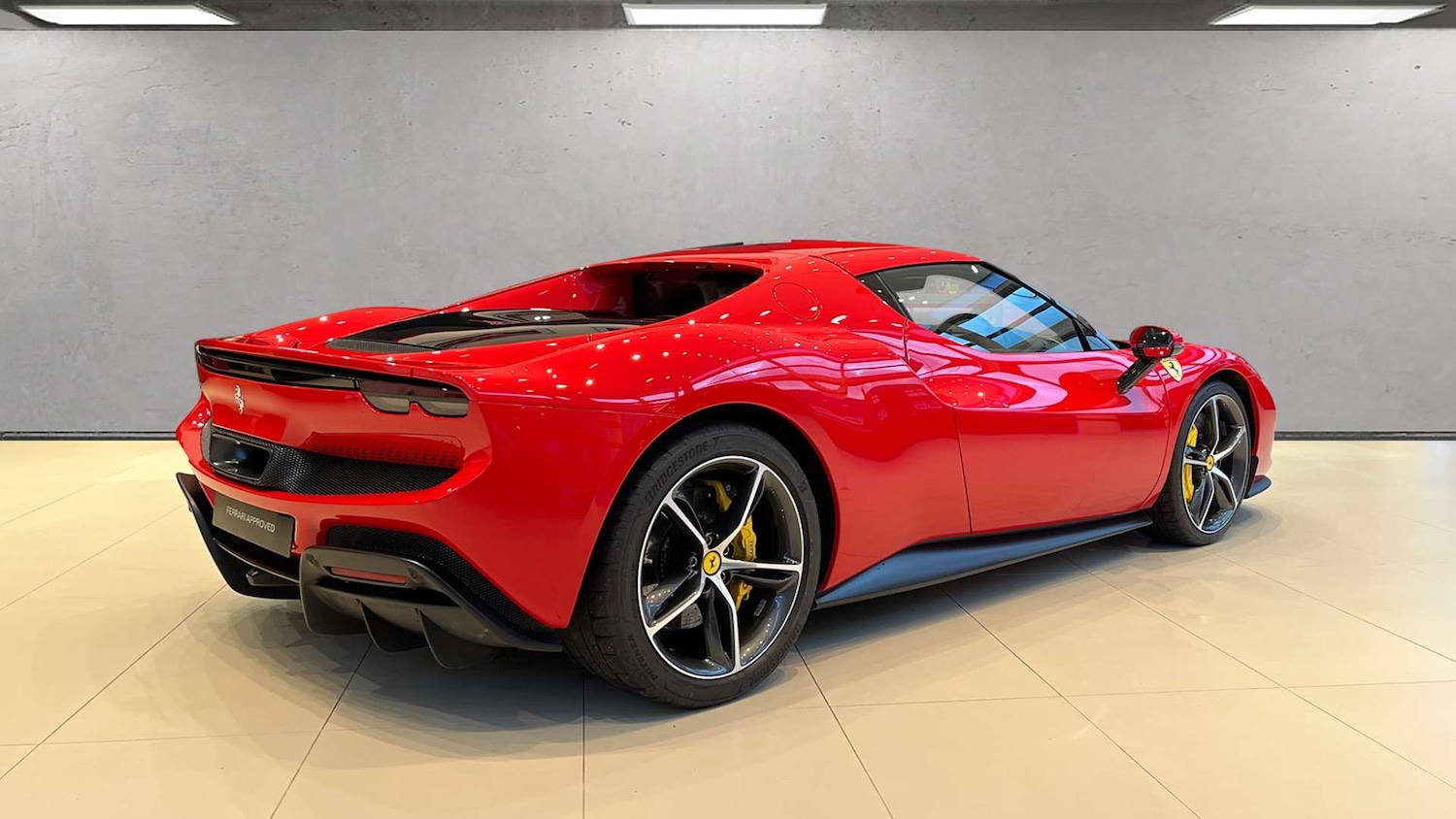 Used Ferrari 296 GTB 2023 for sale - 76875861: Photo 7