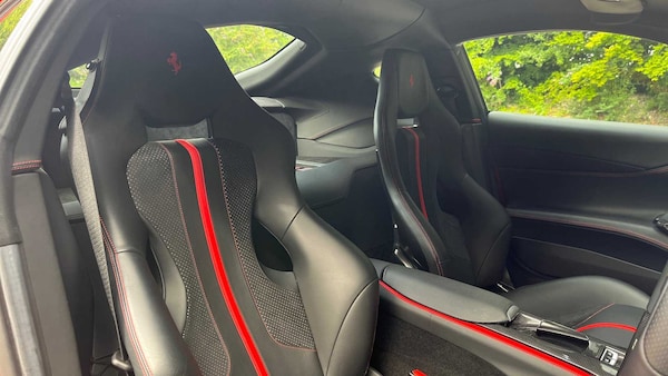 Used Ferrari 812 Superfast 2019 for sale - 75603855: Photo 17