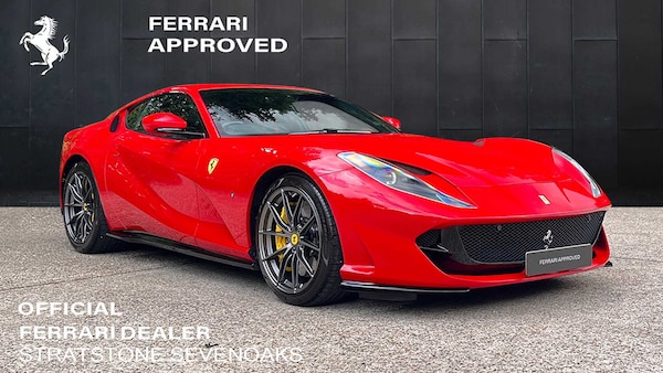 Used Ferrari 812 Superfast 2019 for sale - 75603855: Photo 1