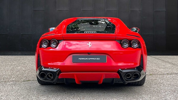 Used Ferrari 812 Superfast 2019 for sale - 75603855: Photo 6