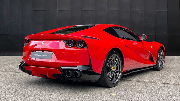 Used Ferrari 812 Superfast 2019 for sale - 75603855: Photo 7