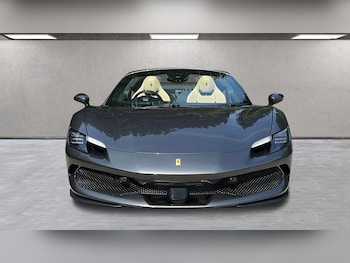 Used Ferrari 296 GTS 2024 for sale - 78278610: Photo