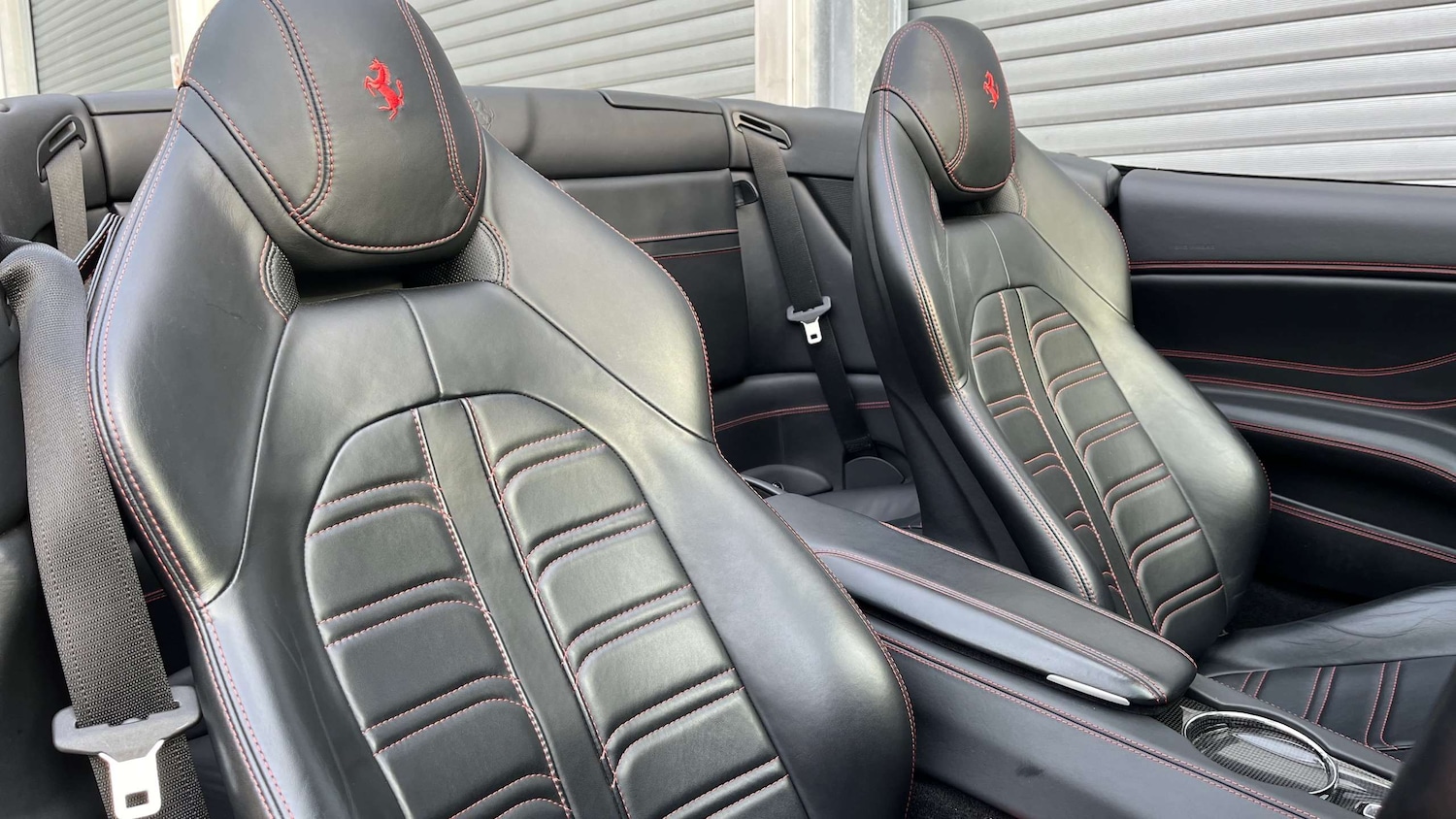 Used Ferrari California 2016 for sale - 76435629: Photo 17