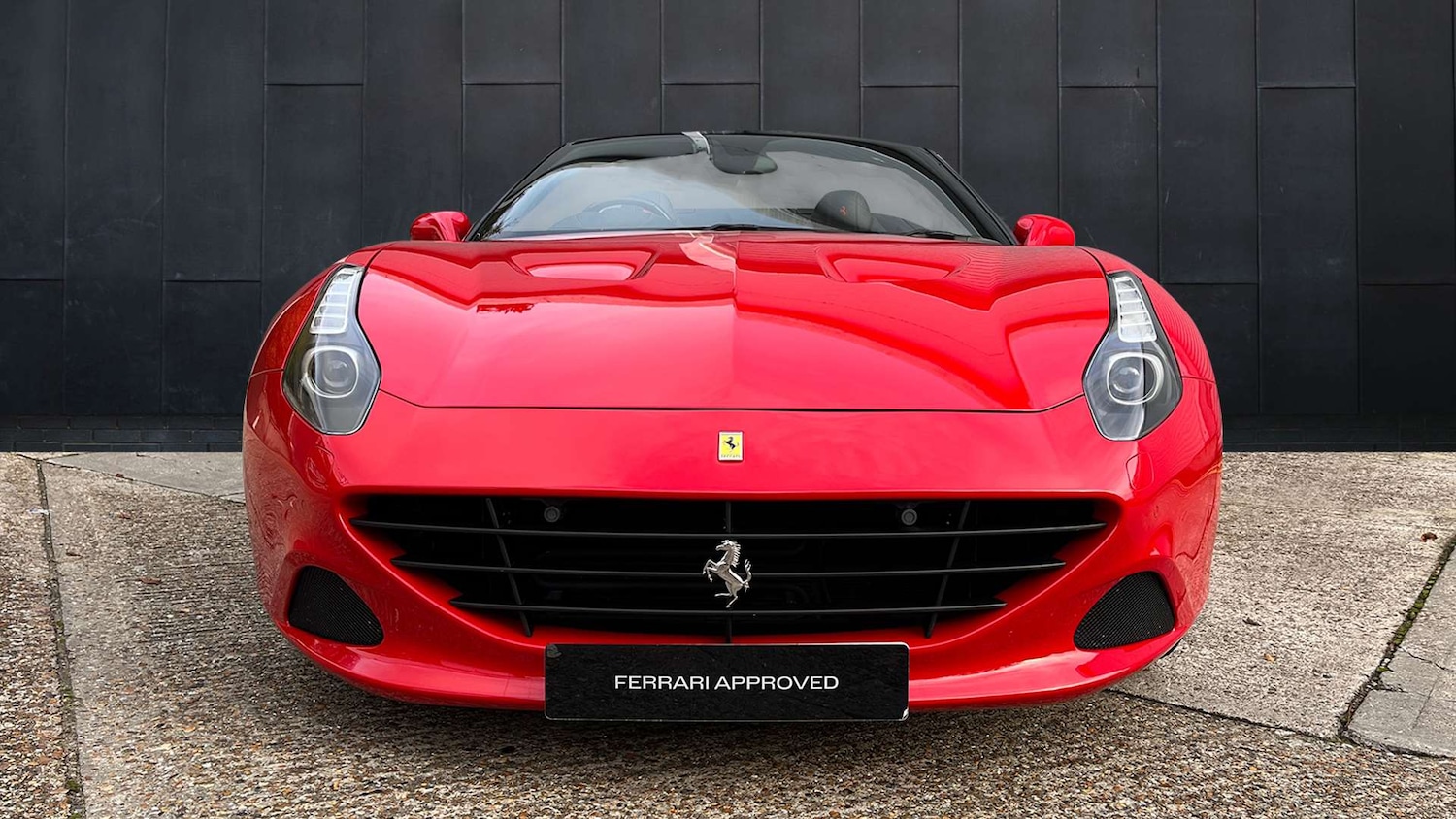 Used Ferrari California 2016 for sale - 76435629: Photo 2