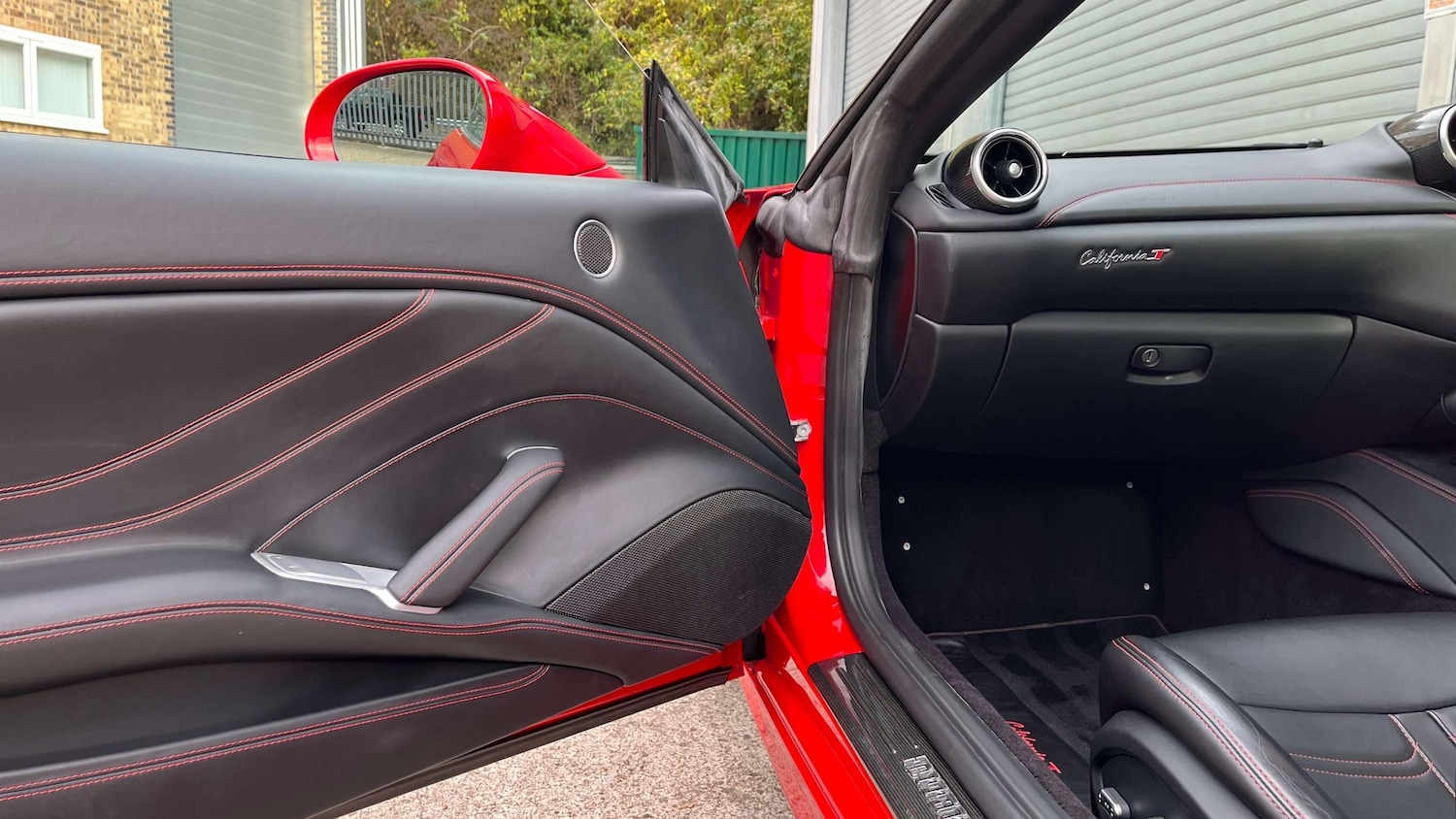 Used Ferrari California 2016 for sale - 76435629: Photo 22