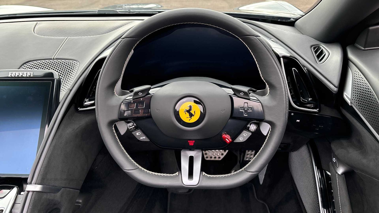 Used Ferrari Roma 2024 for sale - 77219519: Photo 13