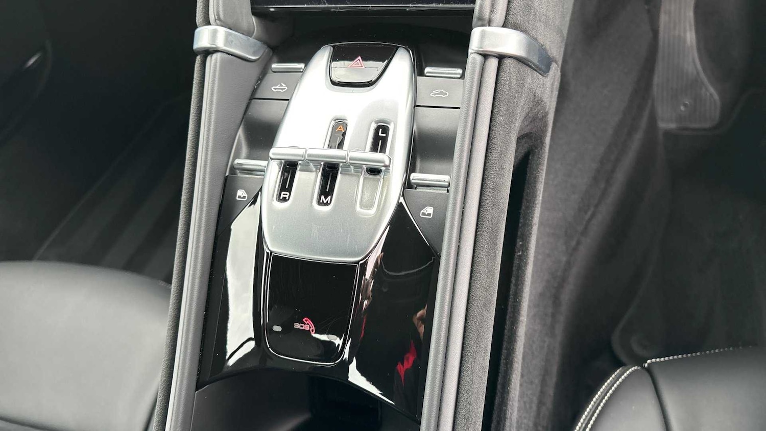 Used Ferrari Roma 2024 for sale - 77219519: Photo 17