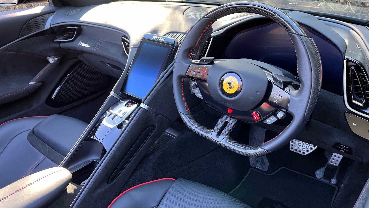 Used Ferrari Roma 2024 for sale - 76692126: Photo 11