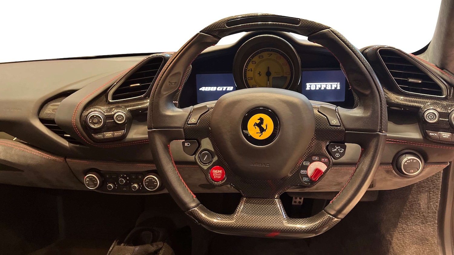 Used Ferrari 488 2017 for sale - 76842960: Photo 12