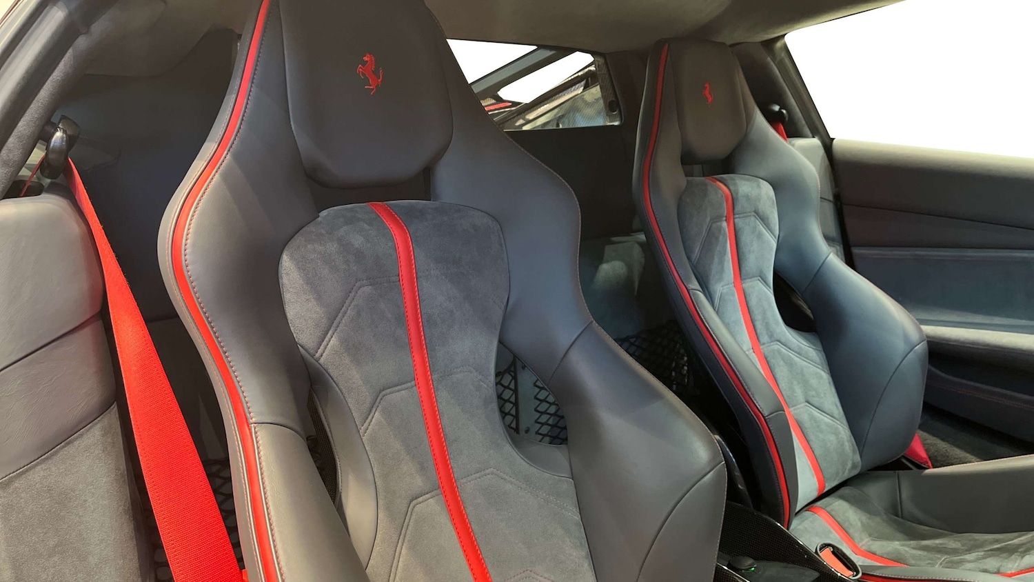 Used Ferrari 488 2017 for sale - 76842960: Photo 18