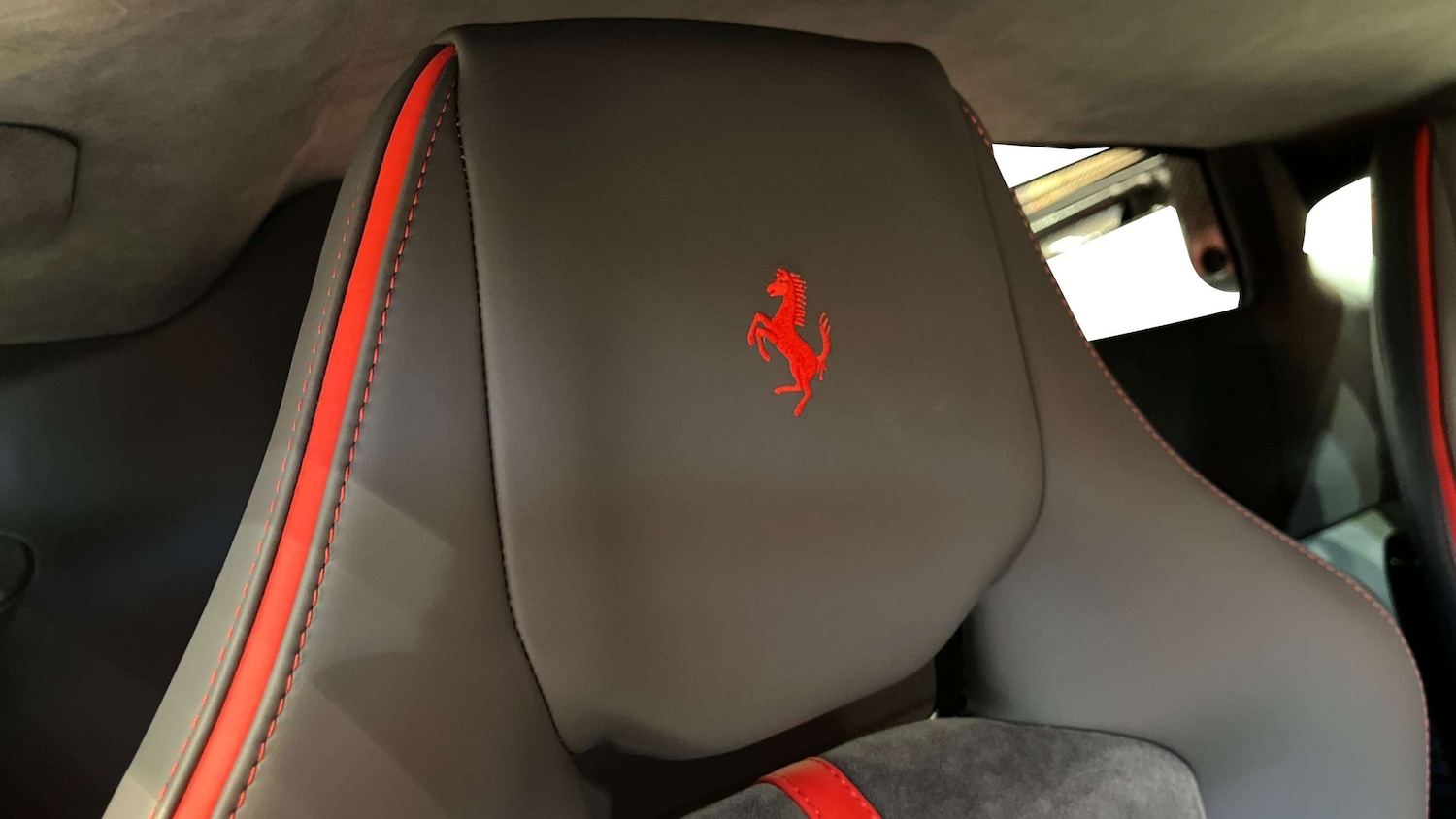 Used Ferrari 488 2017 for sale - 76842960: Photo 20