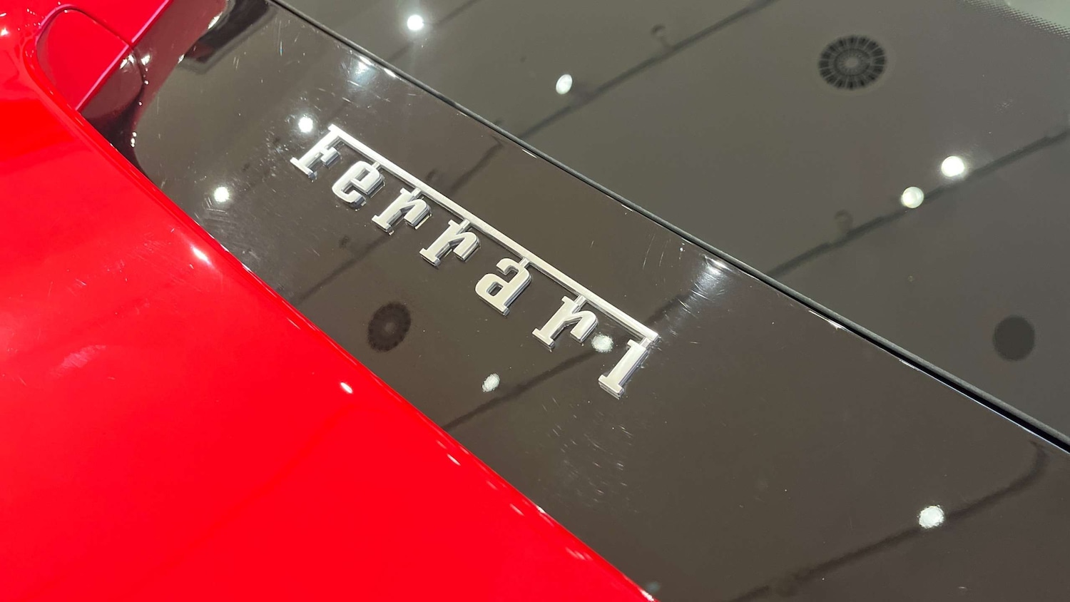 Used Ferrari 488 2017 for sale - 76842960: Photo 30