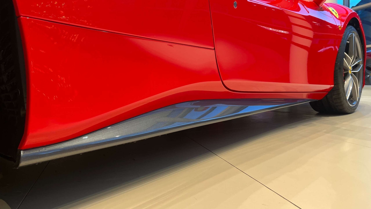 Used Ferrari 488 2017 for sale - 76842960: Photo 34