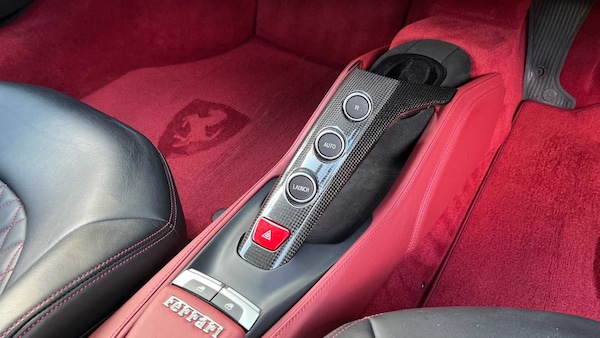 Used Ferrari 488 2018 for sale - 75143534: Photo 16