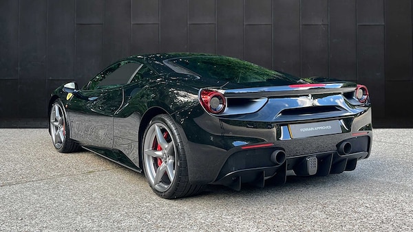 Used Ferrari 488 2018 for sale - 75143534: Photo 5