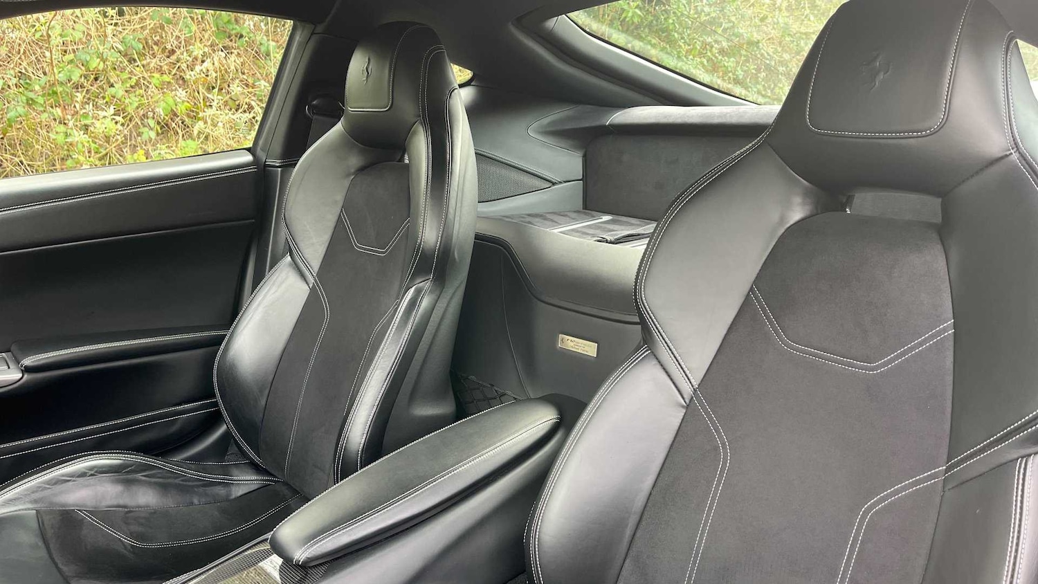 Used Ferrari F12 Berlinetta 2015 for sale - 73732818: Photo 18