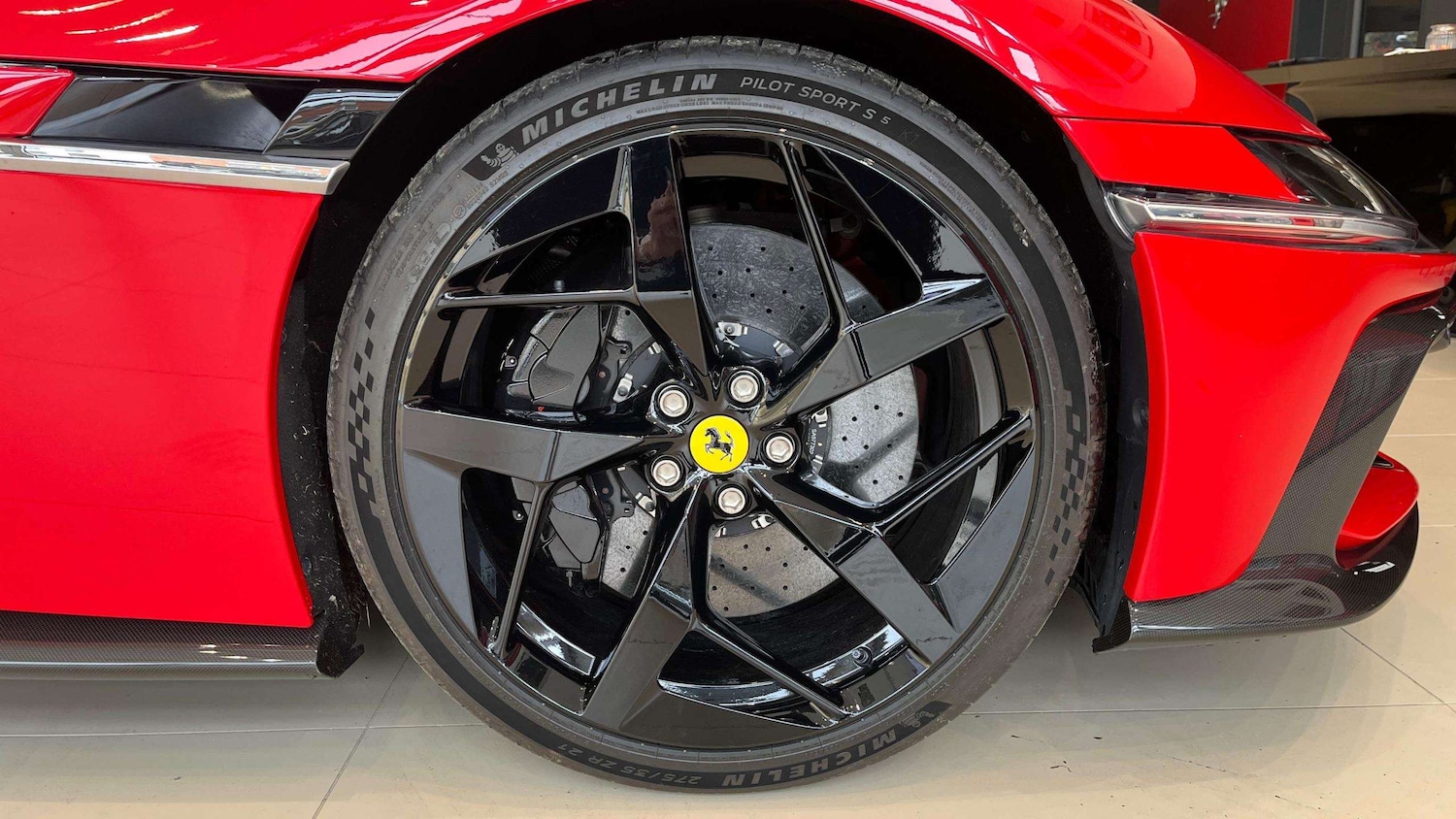 Used Ferrari 12 Cilindri 2025 for sale - 78149181: Photo 10