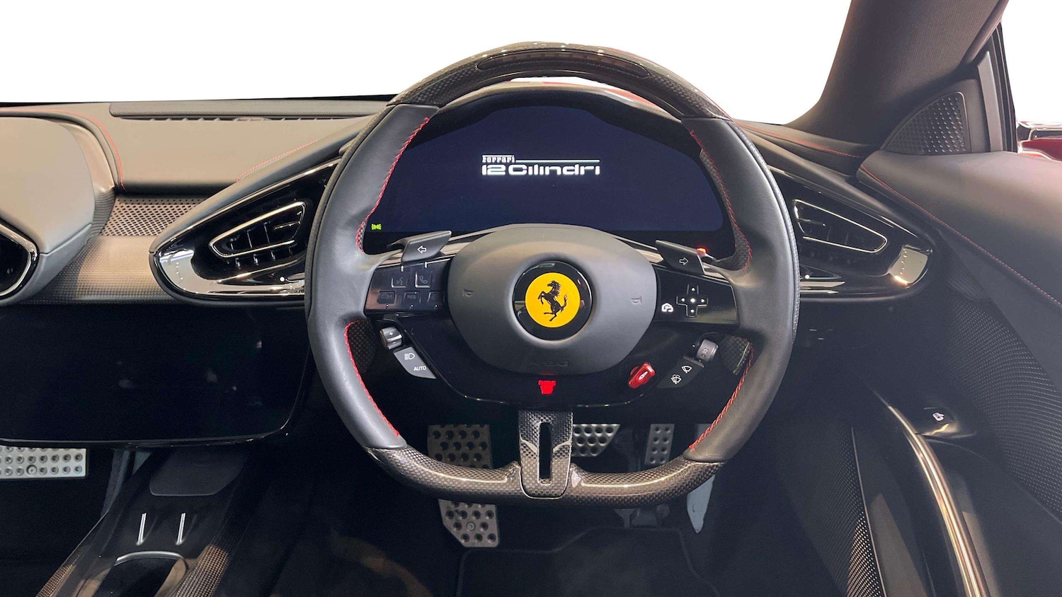 Used Ferrari 12 Cilindri 2025 for sale - 78149181: Photo 12