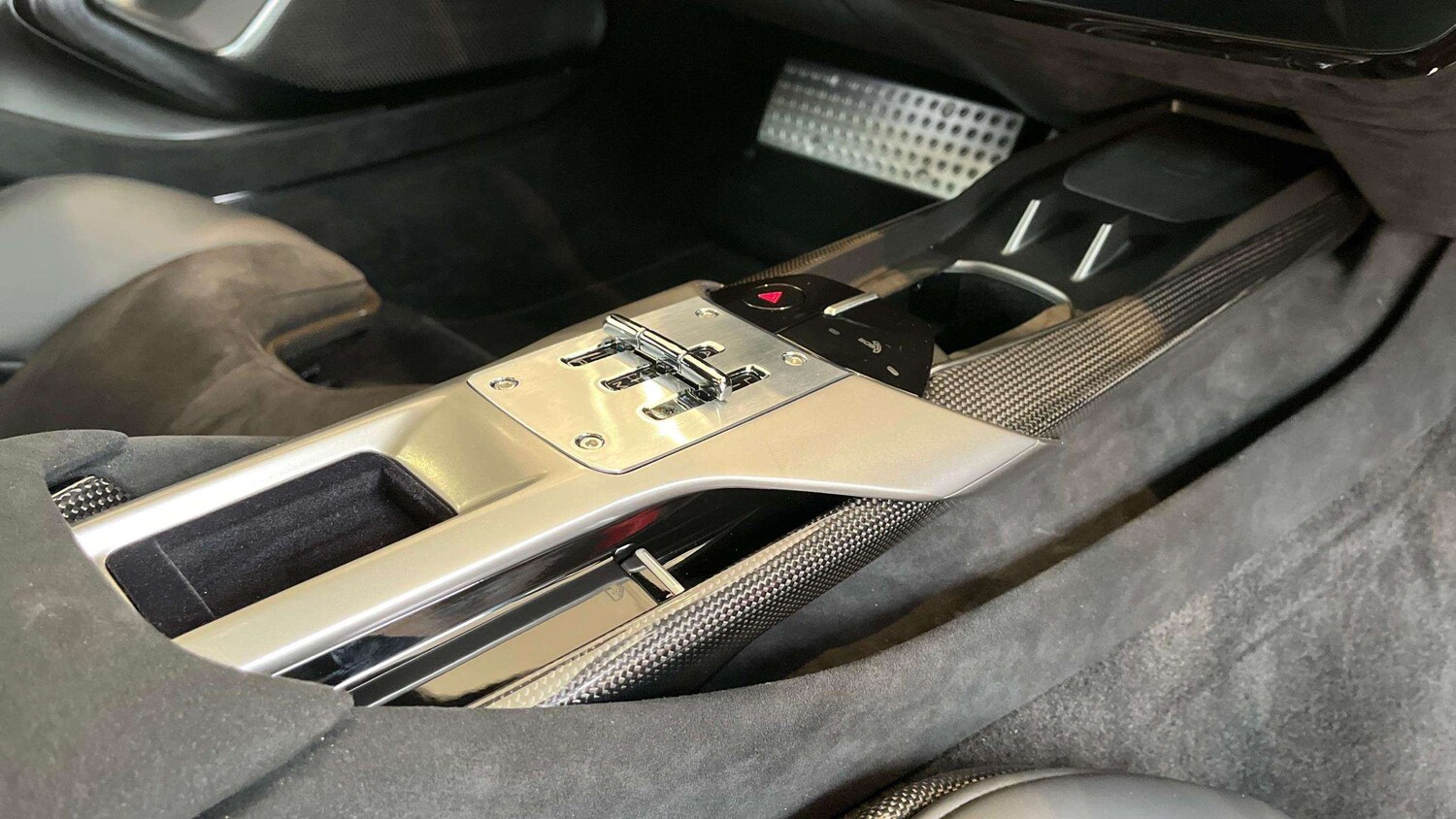 Used Ferrari 12 Cilindri 2025 for sale - 78149181: Photo 16