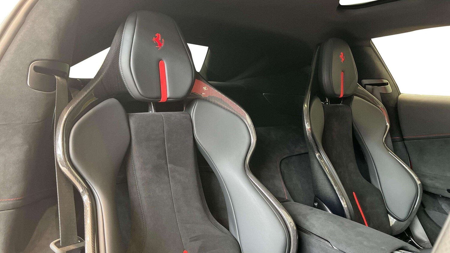 Used Ferrari 12 Cilindri 2025 for sale - 78149181: Photo 17