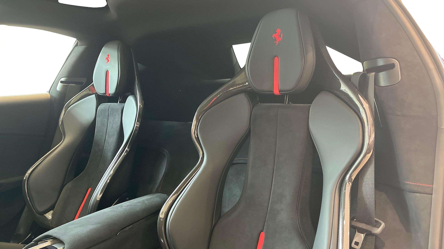 Used Ferrari 12 Cilindri 2025 for sale - 78149181: Photo 18