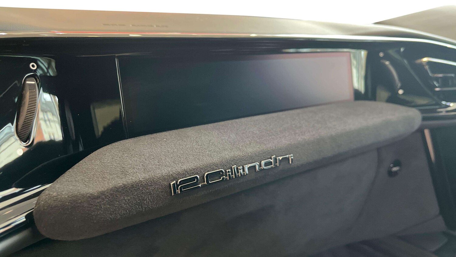 Used Ferrari 12 Cilindri 2025 for sale - 78149181: Photo 21