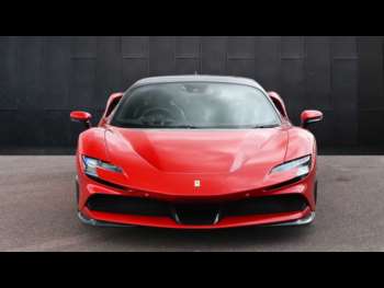 Used Ferrari SF90 Stradale 2021 for sale - 75156401: Photo