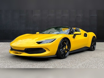 Used Ferrari 296 GTS 2023 for sale - 75480634: Photo