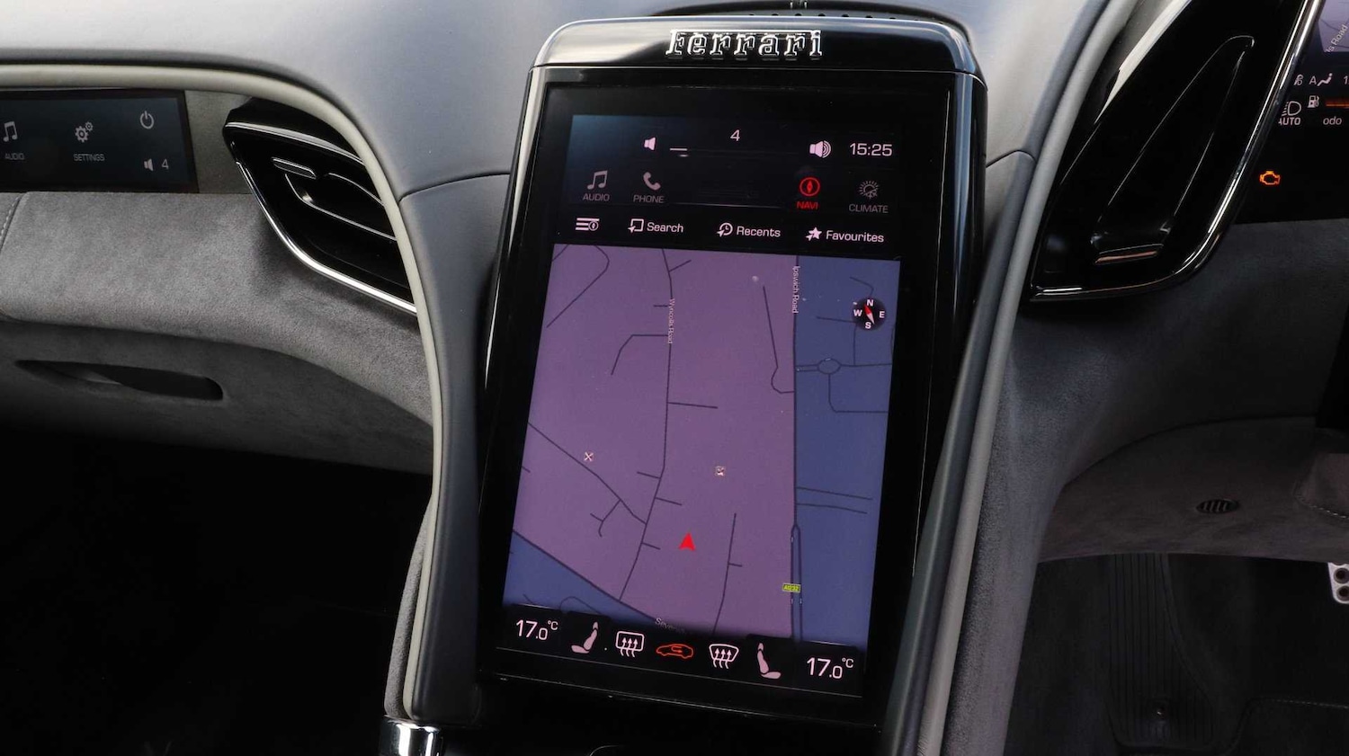 Used Ferrari Roma 2023 for sale - 76875698: Photo 15