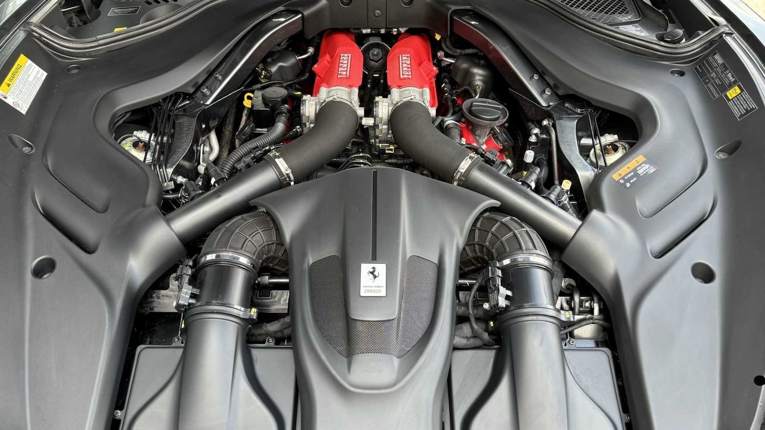 Used Ferrari Roma 2023 for sale - 76875698: Photo 30