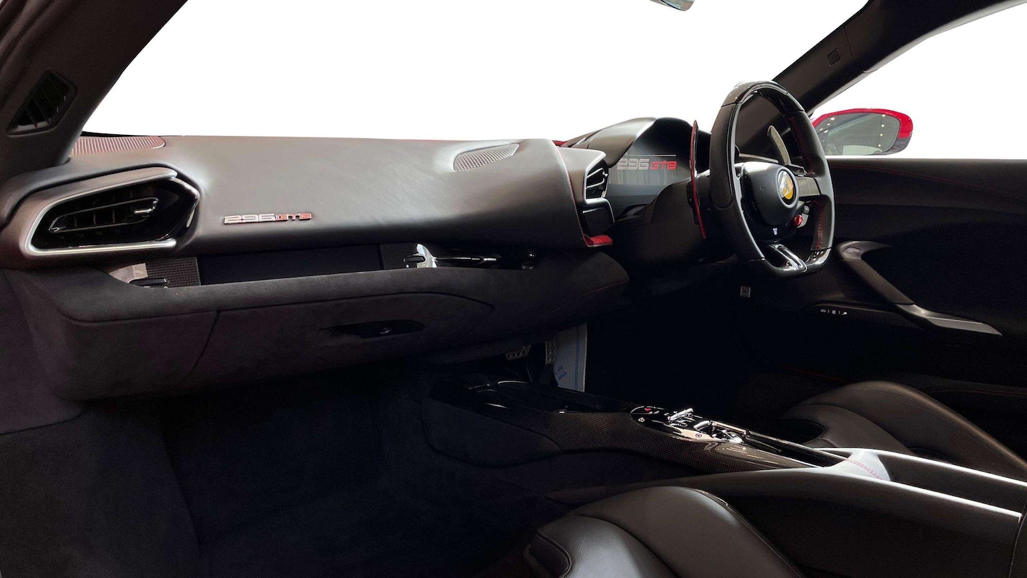 Used Ferrari 296 GTB 2022 for sale - 78149149: Photo 21